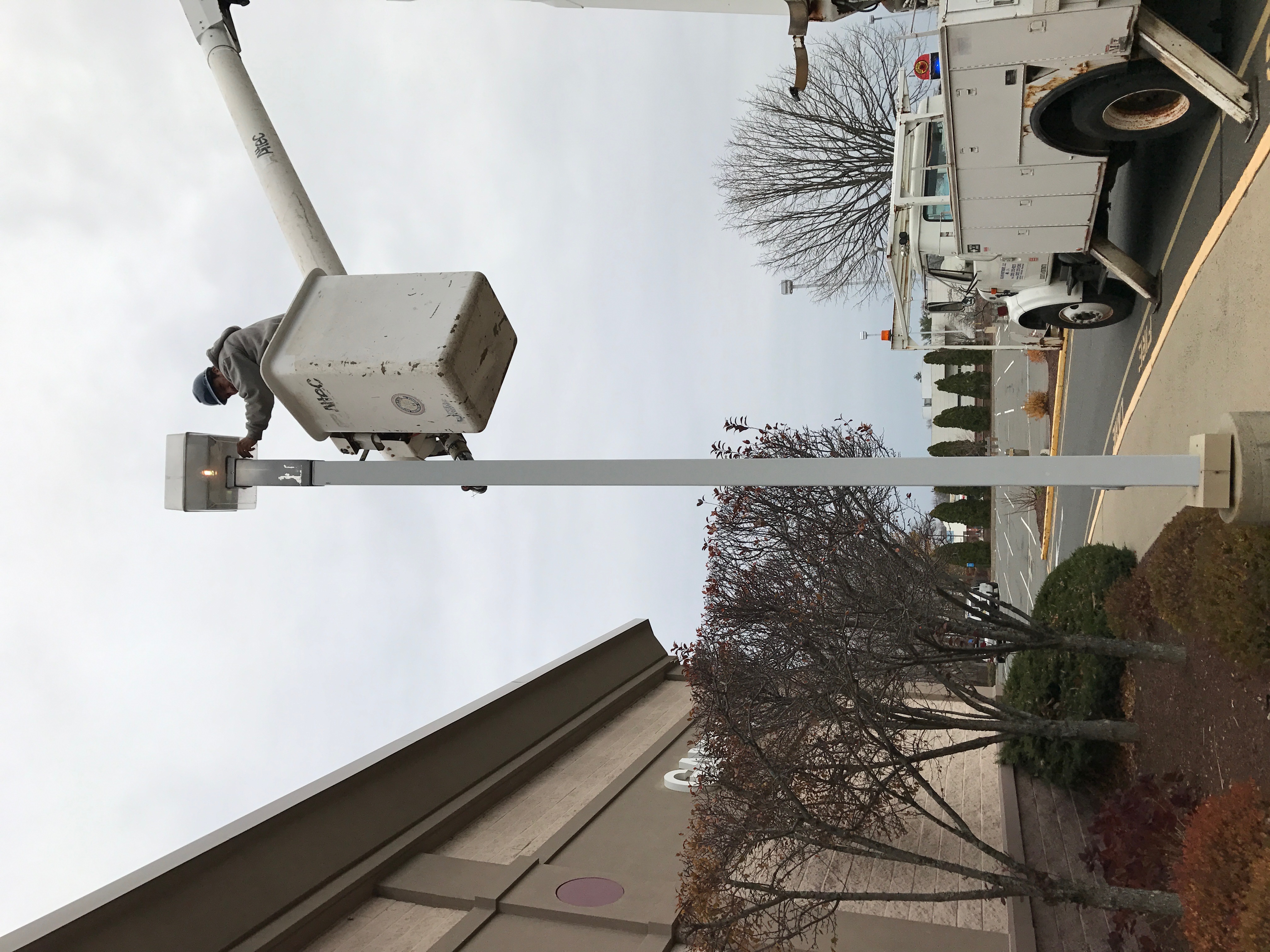 Lalux Electric — lighting install